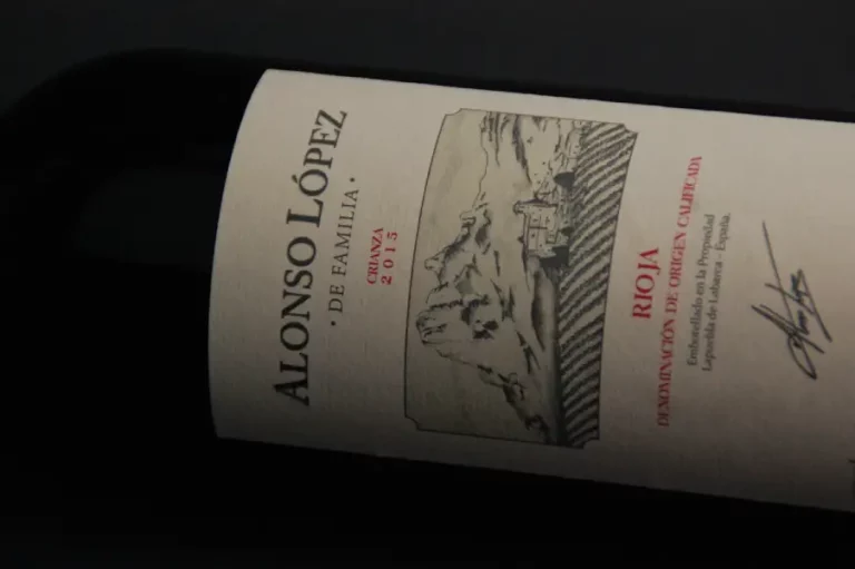 Alonso Lopez Crianza label